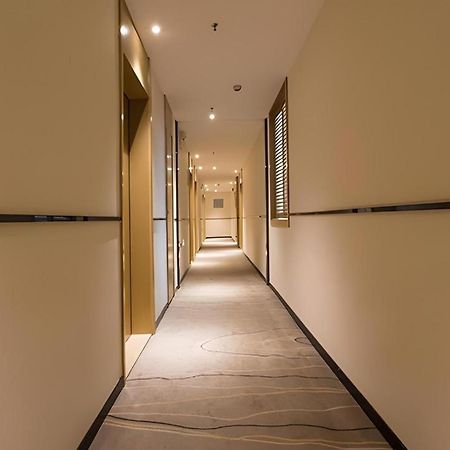 City Comfort Inn Qinzhou Port District Central Square Longmen  Exteriör bild